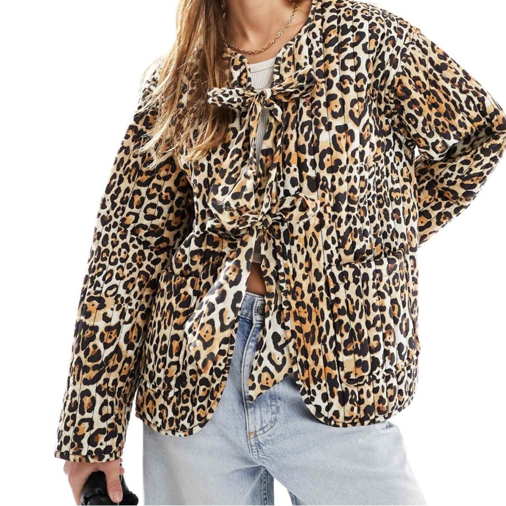 ASOS quilted Leopard Print Jacket sz. 8 (US)